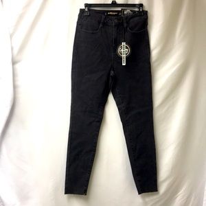 Curvy collection dollhouse black slim fit jeans 7/8
